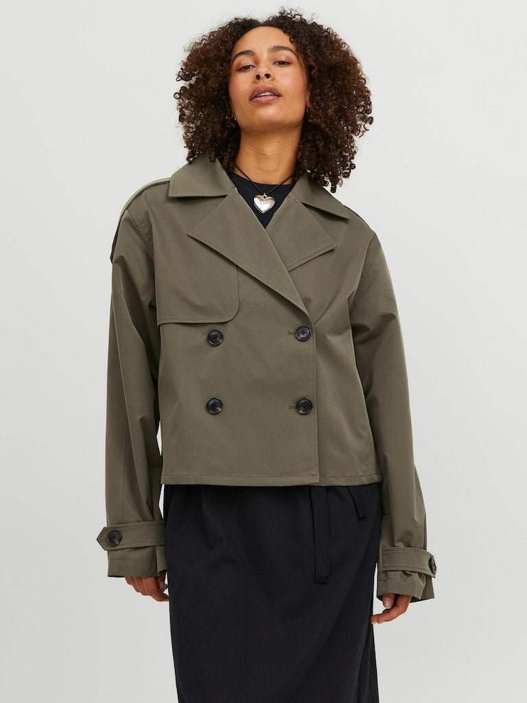 Dusty Olive Jassen - Jxcarlie Short Trenchcoat van JJXX