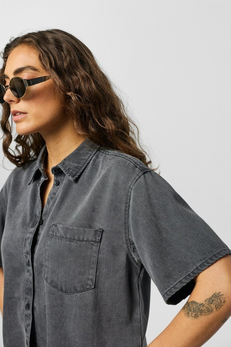 Shirts - Jxpaulina Ss Tencel Denim Shirt van JJXX