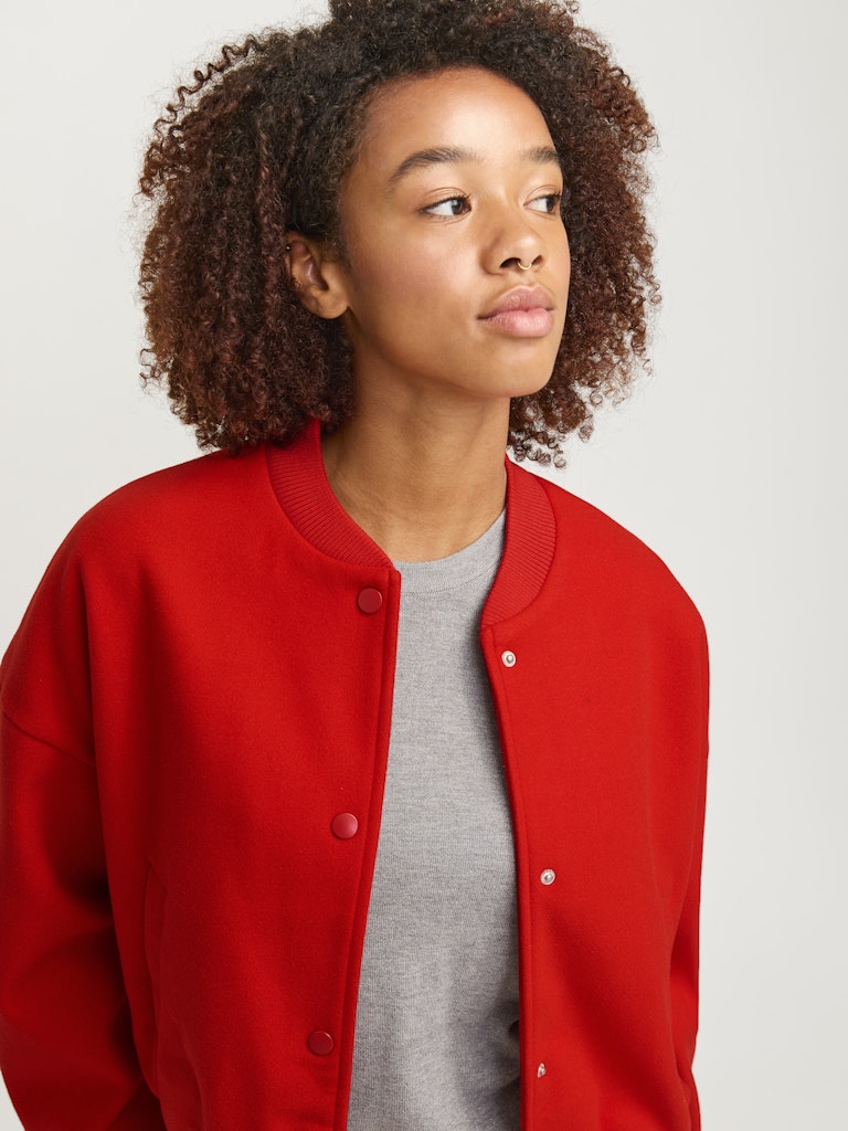 Fiery Red Jassen - Jxsara Bomber Jacket van JJXX