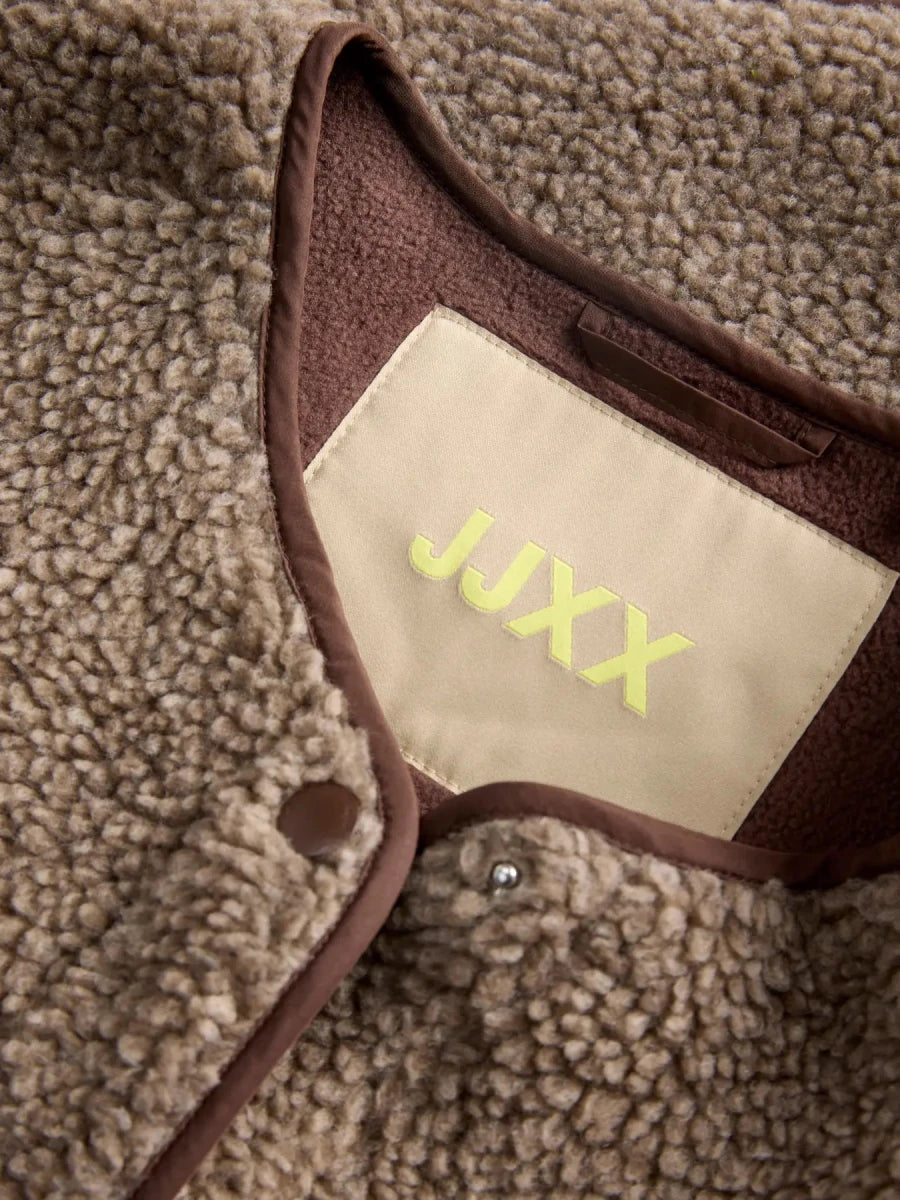 Jxvera Teddy Vest - AW26 van JJXX – Jassen voor dames | Meisjes Brugge