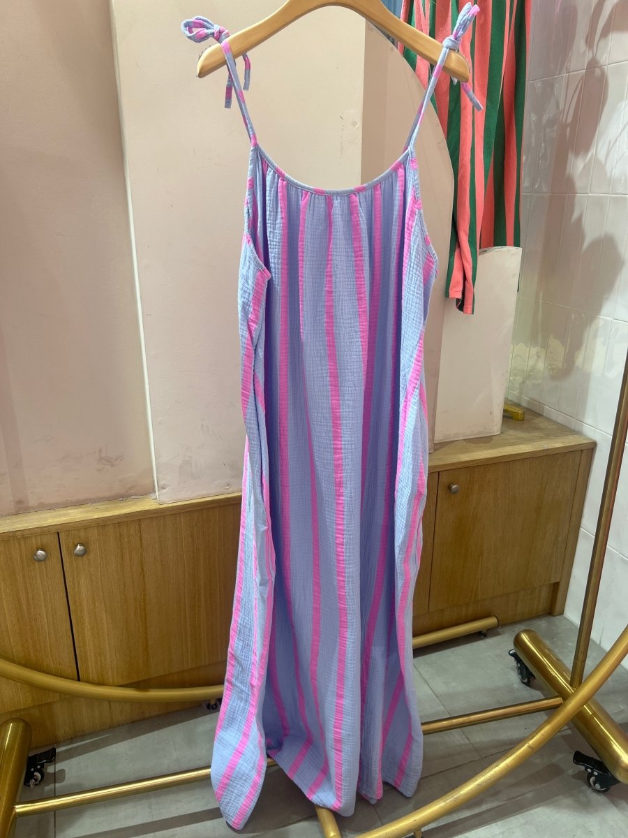 Mae strap tetra dress van Meisjes Brugge – Jurken voor dames | Meisjes Brugge