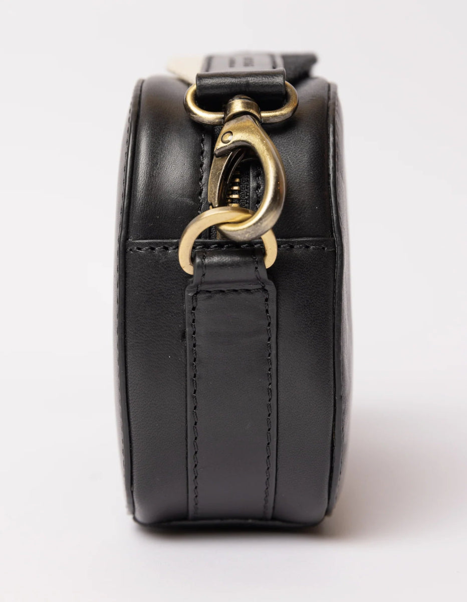 Handtassen - MAYA Black Classic Leather van O My Bag