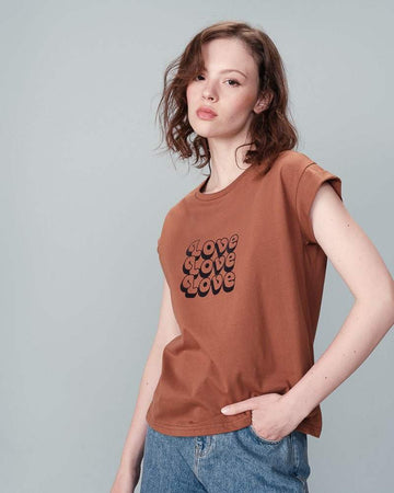 Camel T-shirts - Ninalou Teeshirt van Grace and Mila