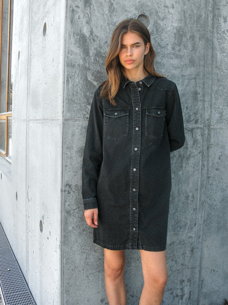 Jurken - Nmnew Signe L/S Denim Dress Vi001Bl van noisy may