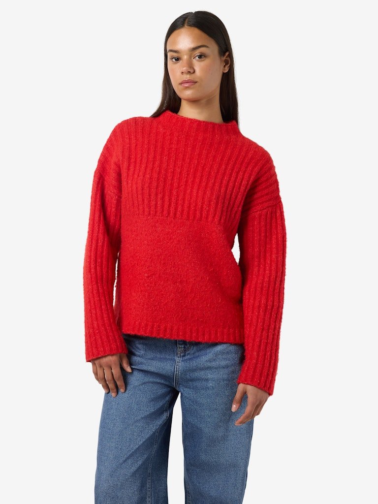 Racing red Pulls - Nmnyla L/S Loose High Neck Knit van noisy may