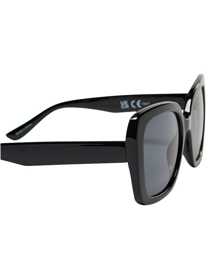 Black One Size Zonnebrillen - Nuemeli Sunglasses van Numph