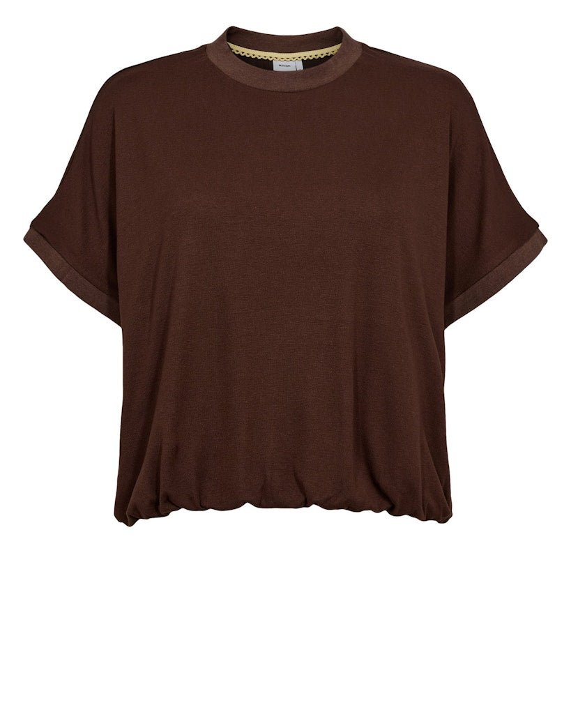 T-shirts - Nuleah Boxy Tee van Numph