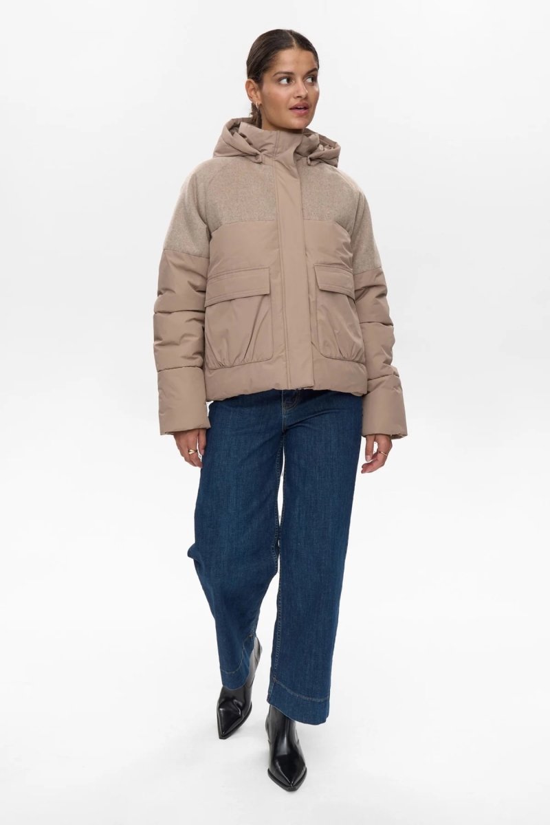 Jassen - Nuwillow Short Jacket van Numph