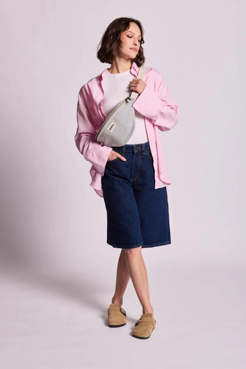 Olivia Bumbag Thin Blue stripes van Hindbag – Handtassen voor dames | Meisjes Brugge