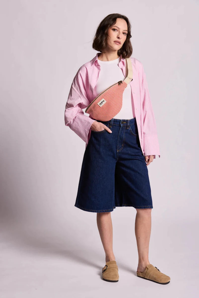 Olivia Bumbag thin red stripes van Hindbag – Handtassen voor dames | Meisjes Brugge