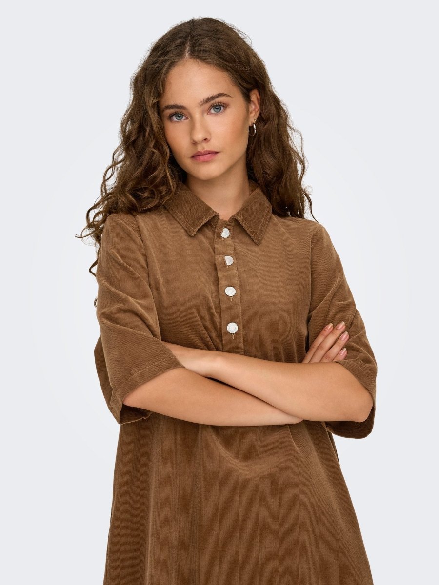 Toasted coconut Jurken - Onlgry-Nessa S/S Corduroy Dress van Only