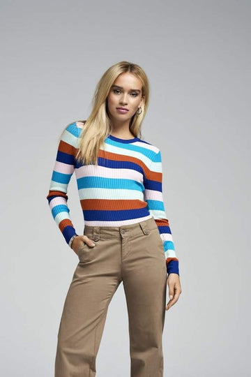 Tops Onlkarol Ls O-Neck Knit van Only