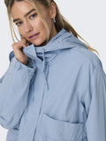 Soft Chambray Jassen - Onlmamba Short Parka Jacket van Only