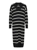 Black W. Pumice Stone Jurken - Onlnew Tessa L/S Midi V-Neck Dress Knit Noos van Only