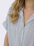 Onlpaula Life S/S Tie Shirt Noos - SS26 – Shirts voor dames in kleur | Meisjes