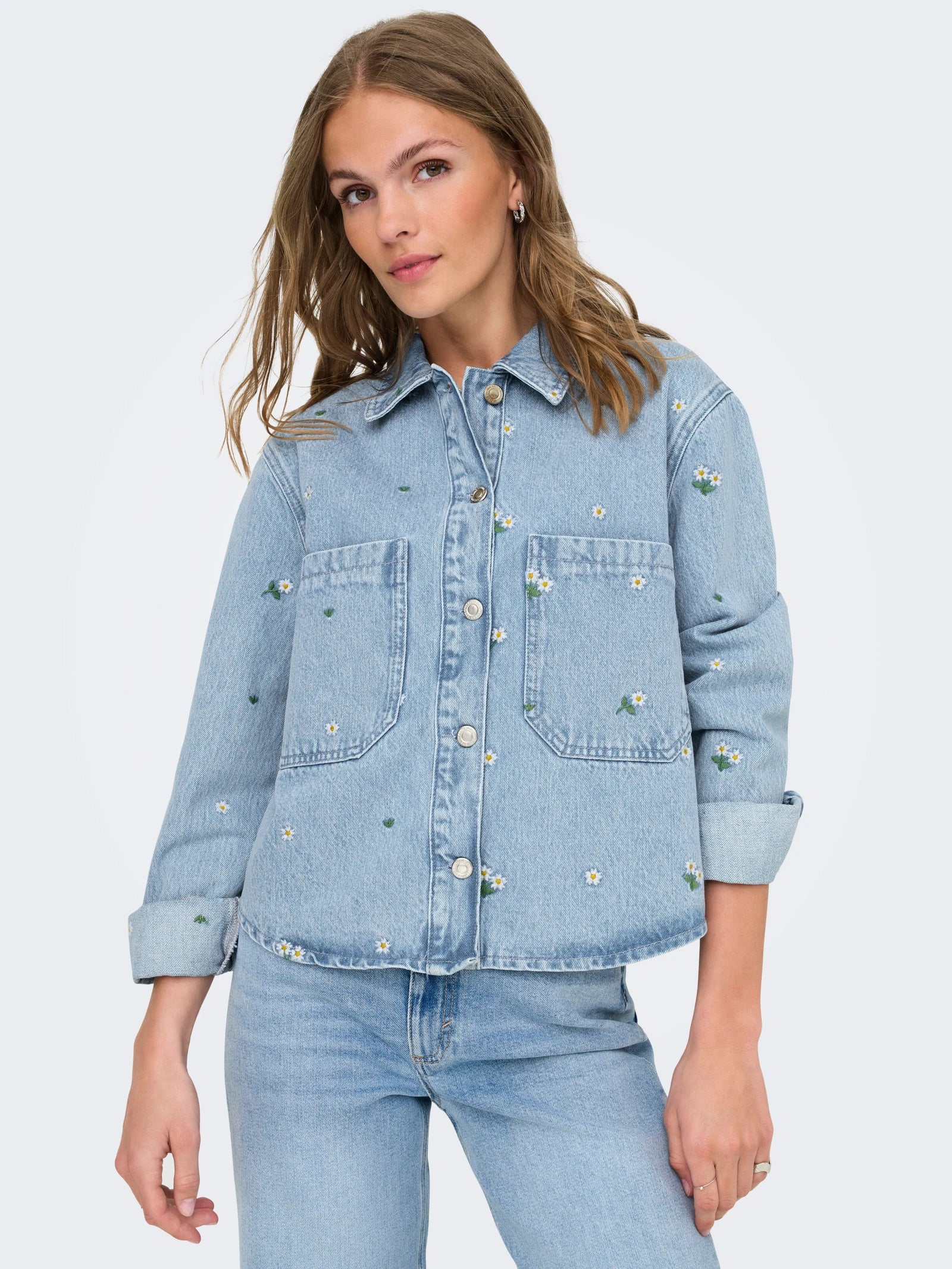 Jassen - Onlcassie Emb Ls Ovs Dnm Shirt Azg van Only