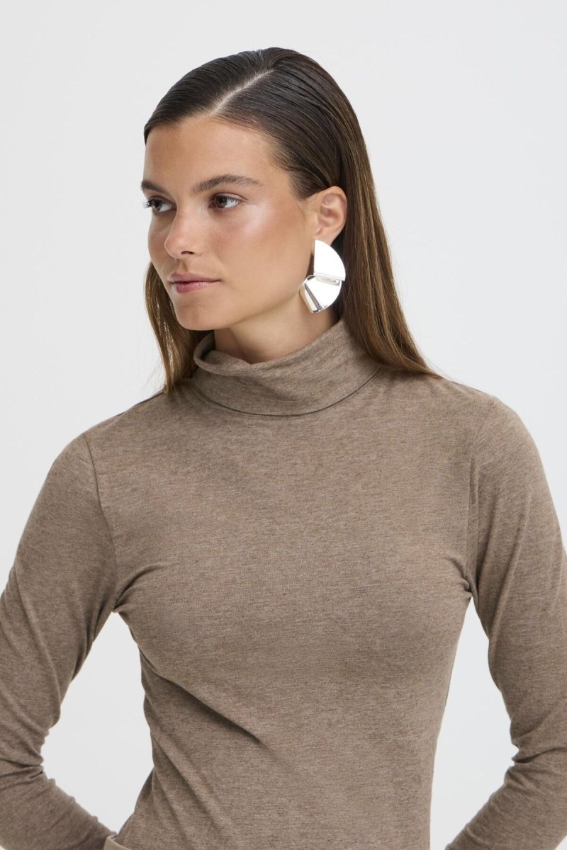 Pamila Roll Neck - koop Tops van b.young bij Meisjes Brugge