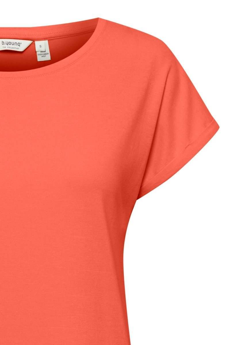 15€ Pamila T-shirt SS24 van b.young – T-shirts voor dames | Meisjes Brugge