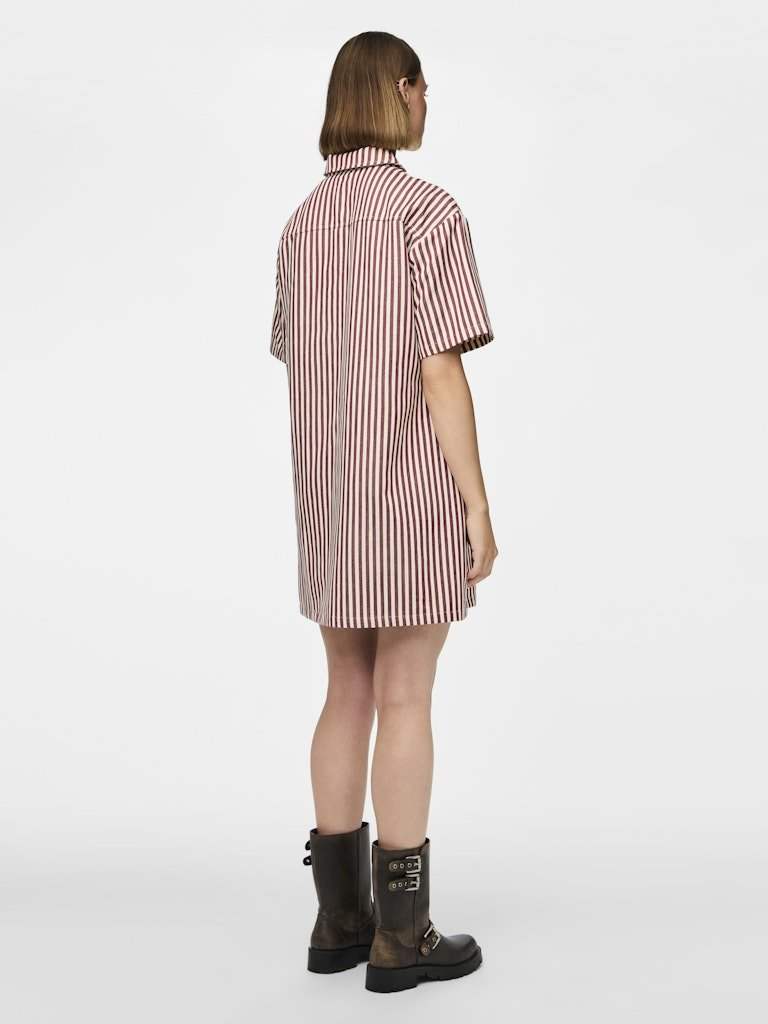 Jurken Pcasna 2/4 Short Zip Dress D2D van Pieces