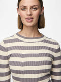 Tops Pccrista Ls O-Neck Knit Noos van Pieces