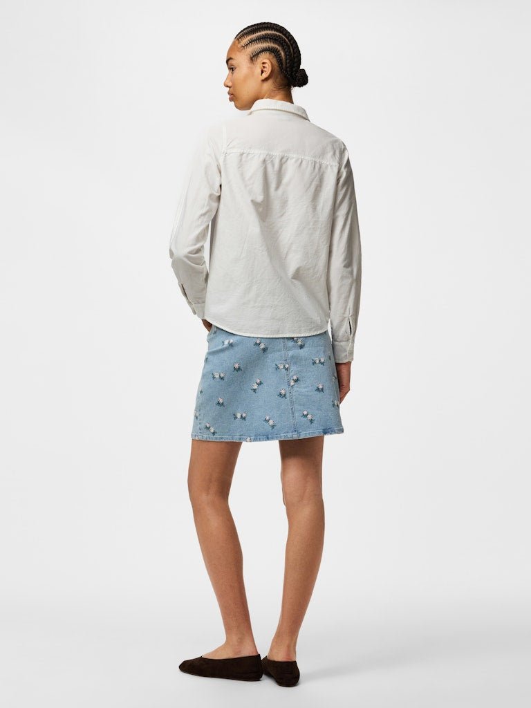 Pcflora Hw Short Denim Emb Skirt Noos van Pieces – Rokken voor dames | Meisjes Brugge
