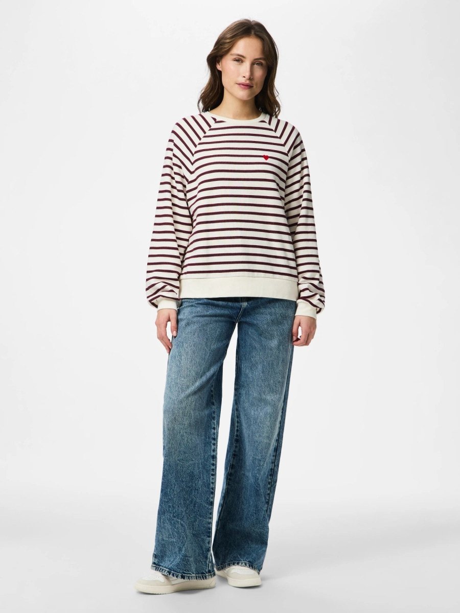 Pcgreta Ls Emb Ub Sweat Noos van Pieces – Sweaters voor dames | Meisjes Brugge