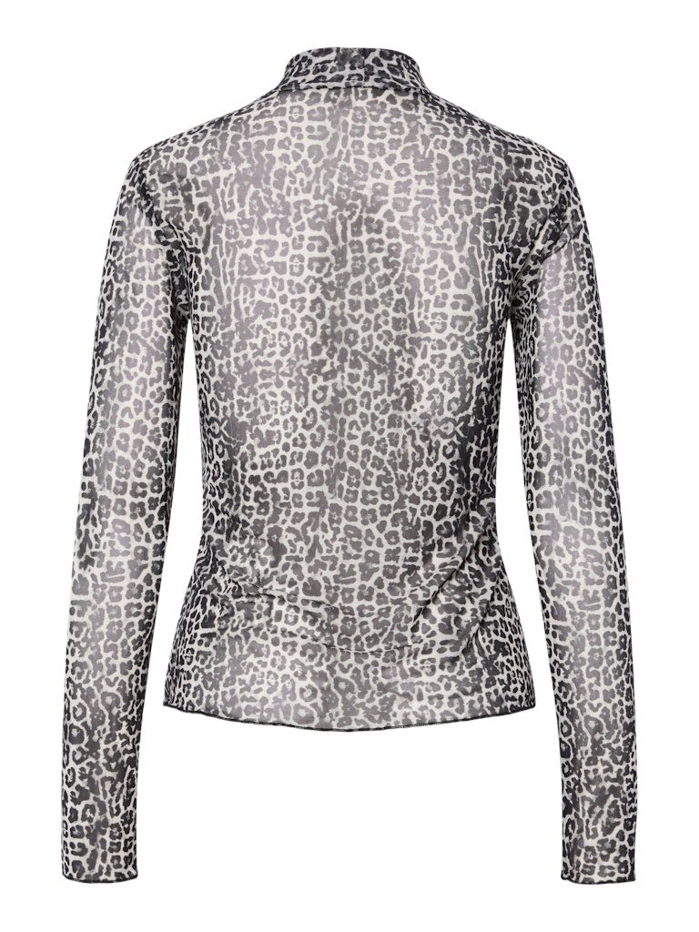 Rabbit Tops - Pcjeshi Ls High Neck Top van Pieces