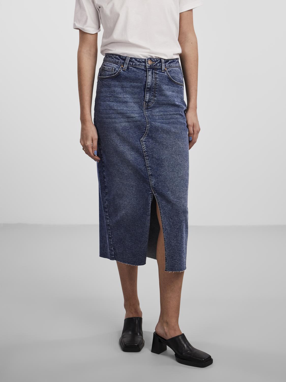 Rokken - Pcjessie Hw Denim Midi Skirt Noos van Pieces