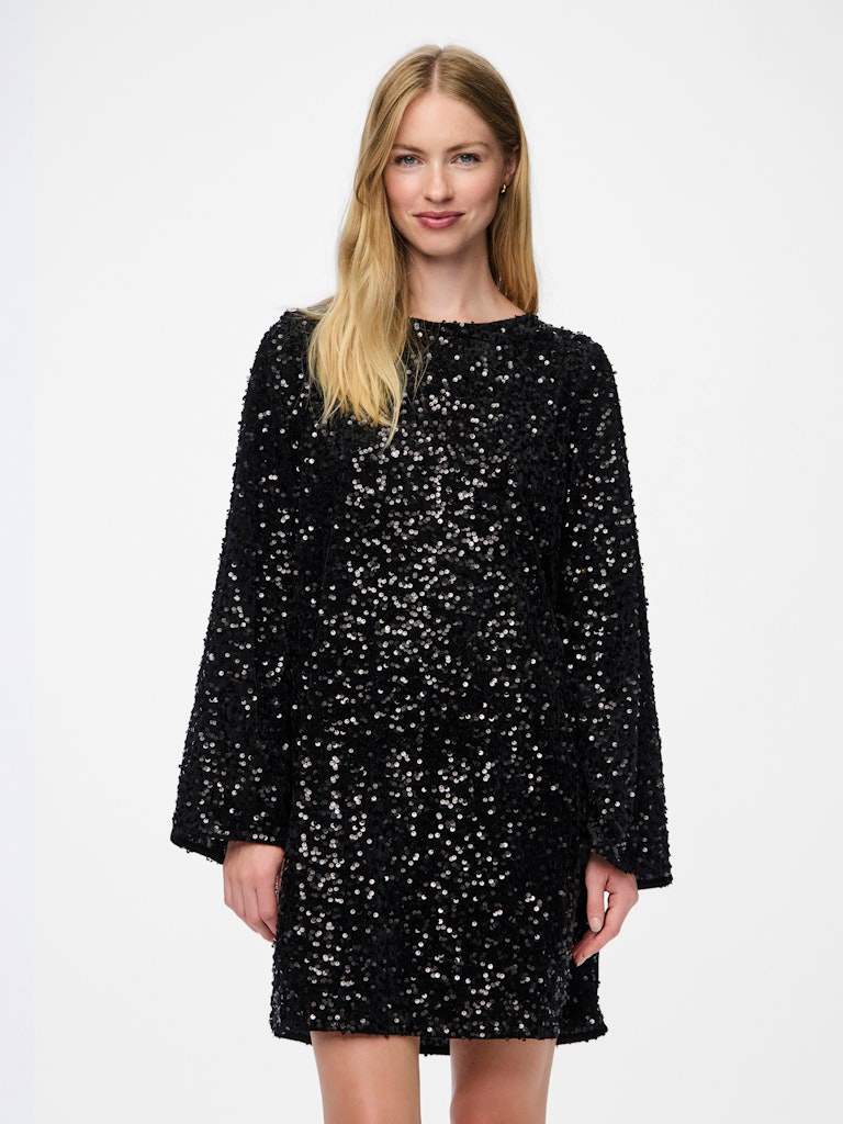 Pckam Ls Deep Back Bow Dress van Pieces – Jurken voor dames | Meisjes Brugge
