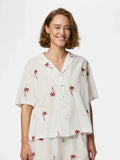Pckiana Ss Embrodiery Shirt van Pieces – Tops voor dames | Meisjes Brugge