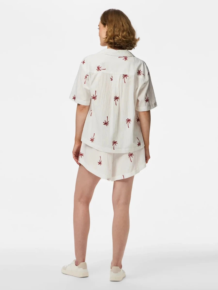 Pckiana Ss Embrodiery Shirt van Pieces – Tops voor dames | Meisjes Brugge