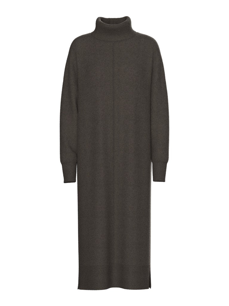 Pcmalou Ls Rollneck Knit Dress Noos - koop Jurken van Pieces bij Meisjes Brugge