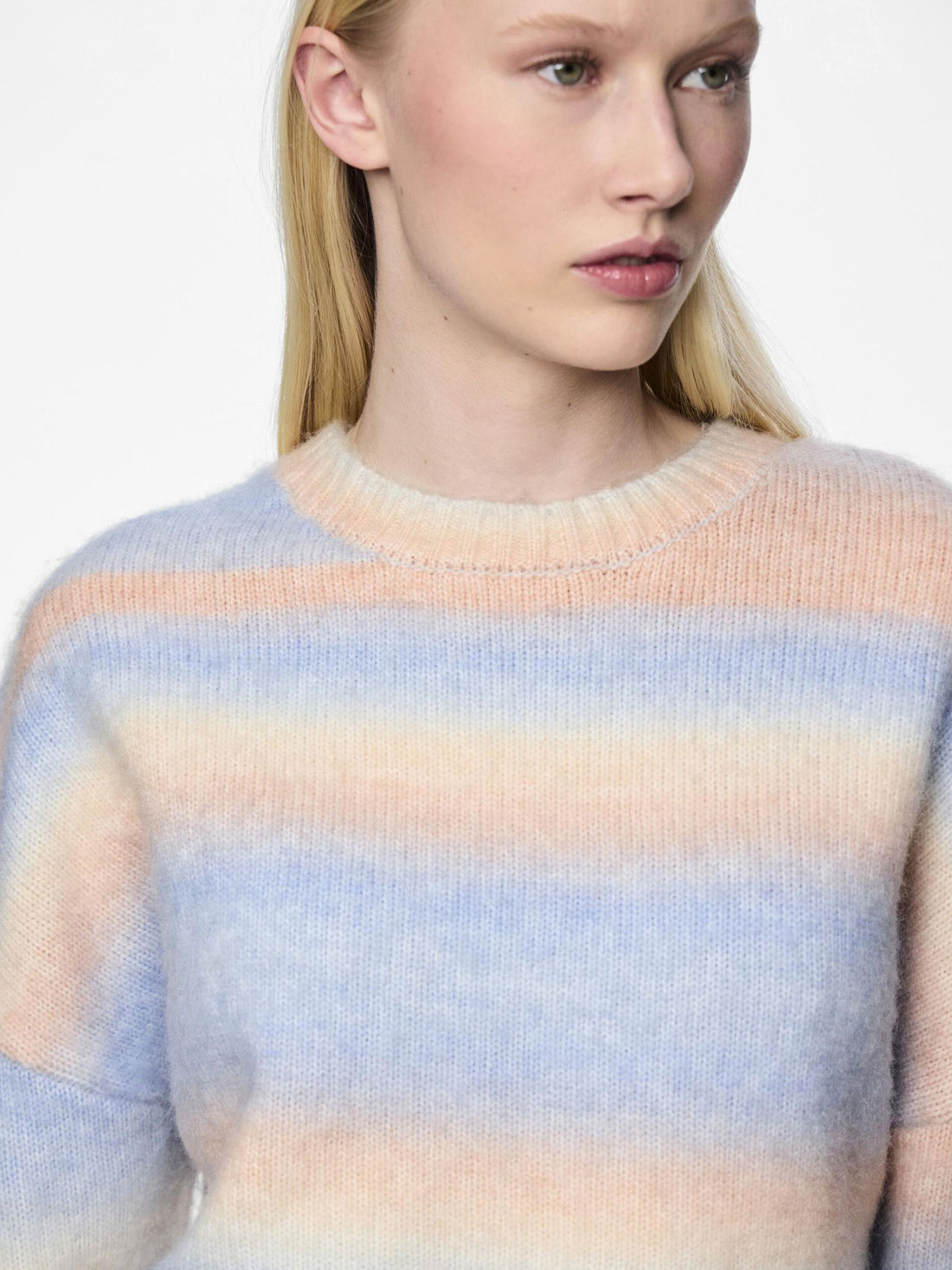 Misty Rose Pulls - Pcnadie Ls O-Neck Knit van Pieces