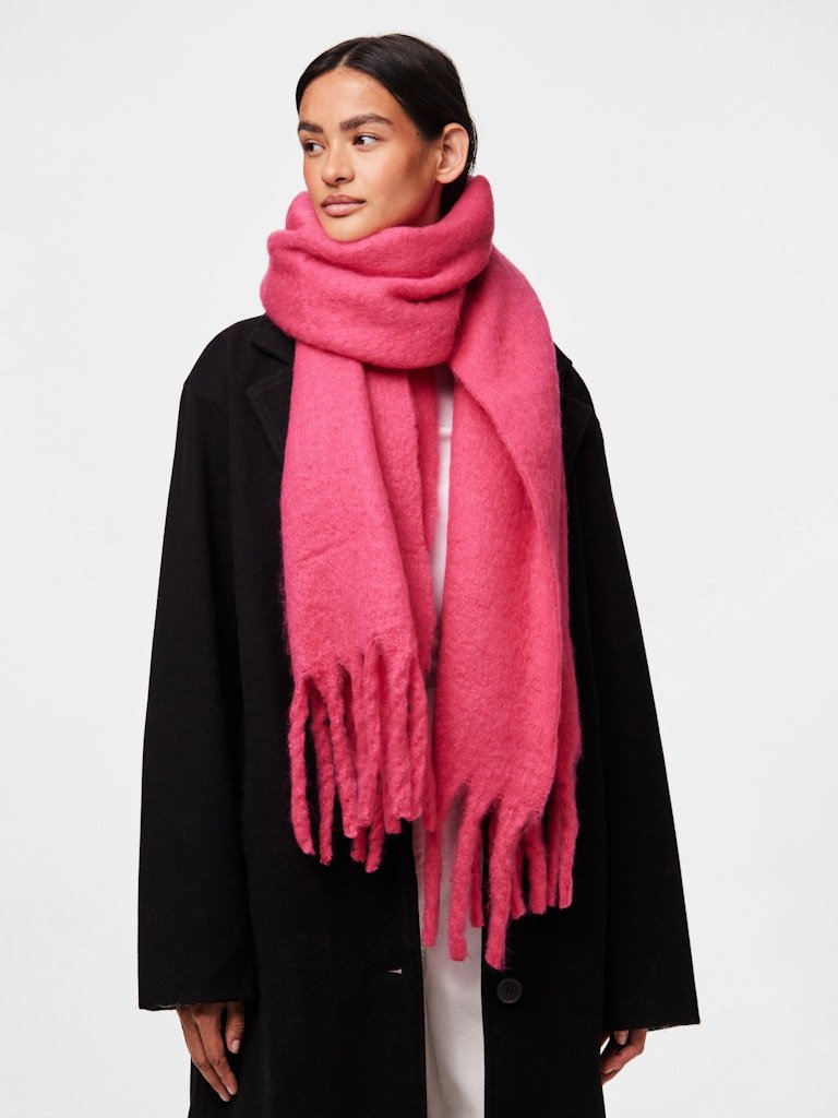 Pcnikita Long Scarf Noos - AW25 - koop Sjaals van Pieces bij Meisjes Brugge