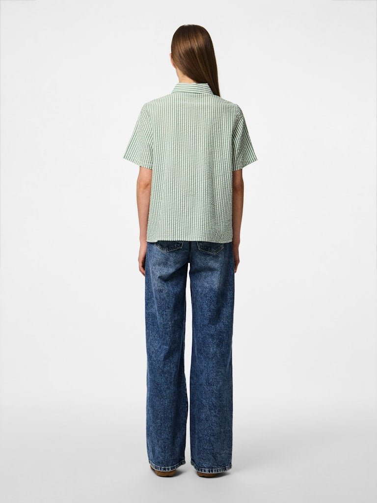 Pcsally Ss Shirt Noos - koop Tops van Pieces bij Meisjes Brugge