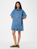 Medium blue denim Jurken - Pcsky Ss A-Shape Denim Dress Noos van Pieces