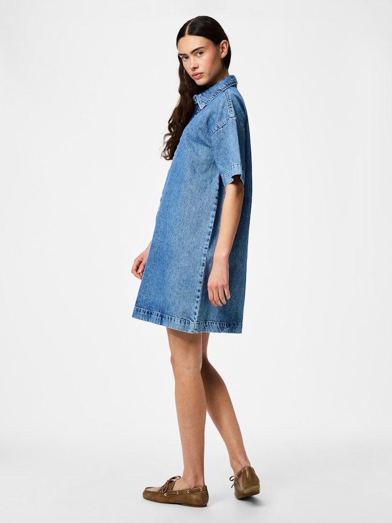 Pcsky Ss A-Shape Denim Dress Noos van Pieces – Jurken voor dames | Meisjes Brugge