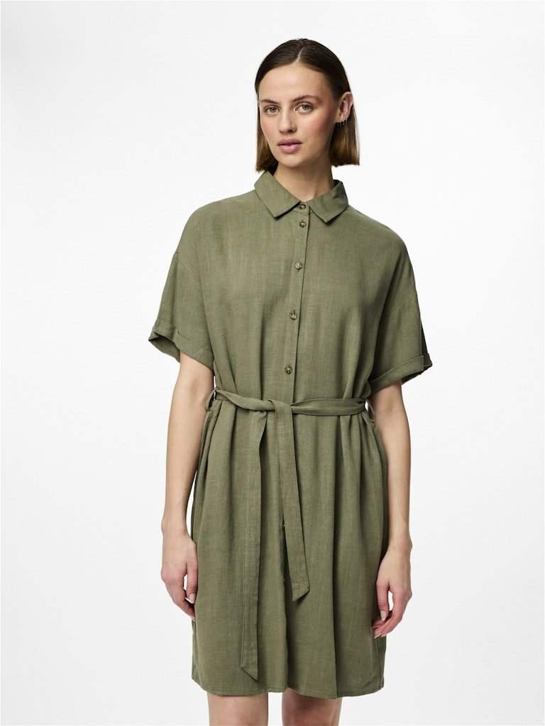 Jurken Pcvinsty Ss Linen Shirt Dress Noos van Pieces