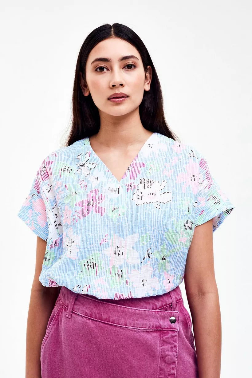 BLM-bleu medium stripes Tops - Saba Shirt SS25 van CKS