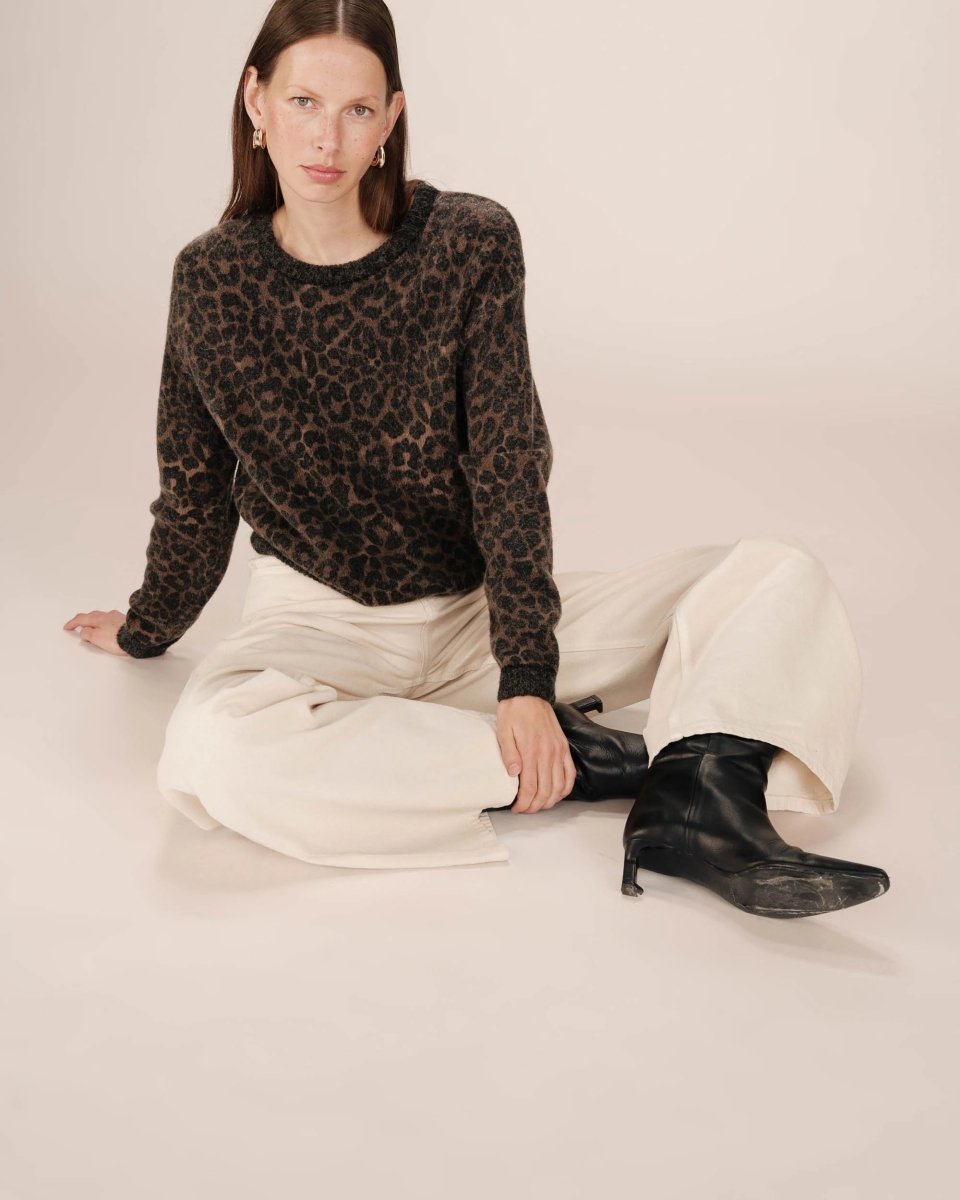 Pulls - Santigold Pull van Grace and Mila