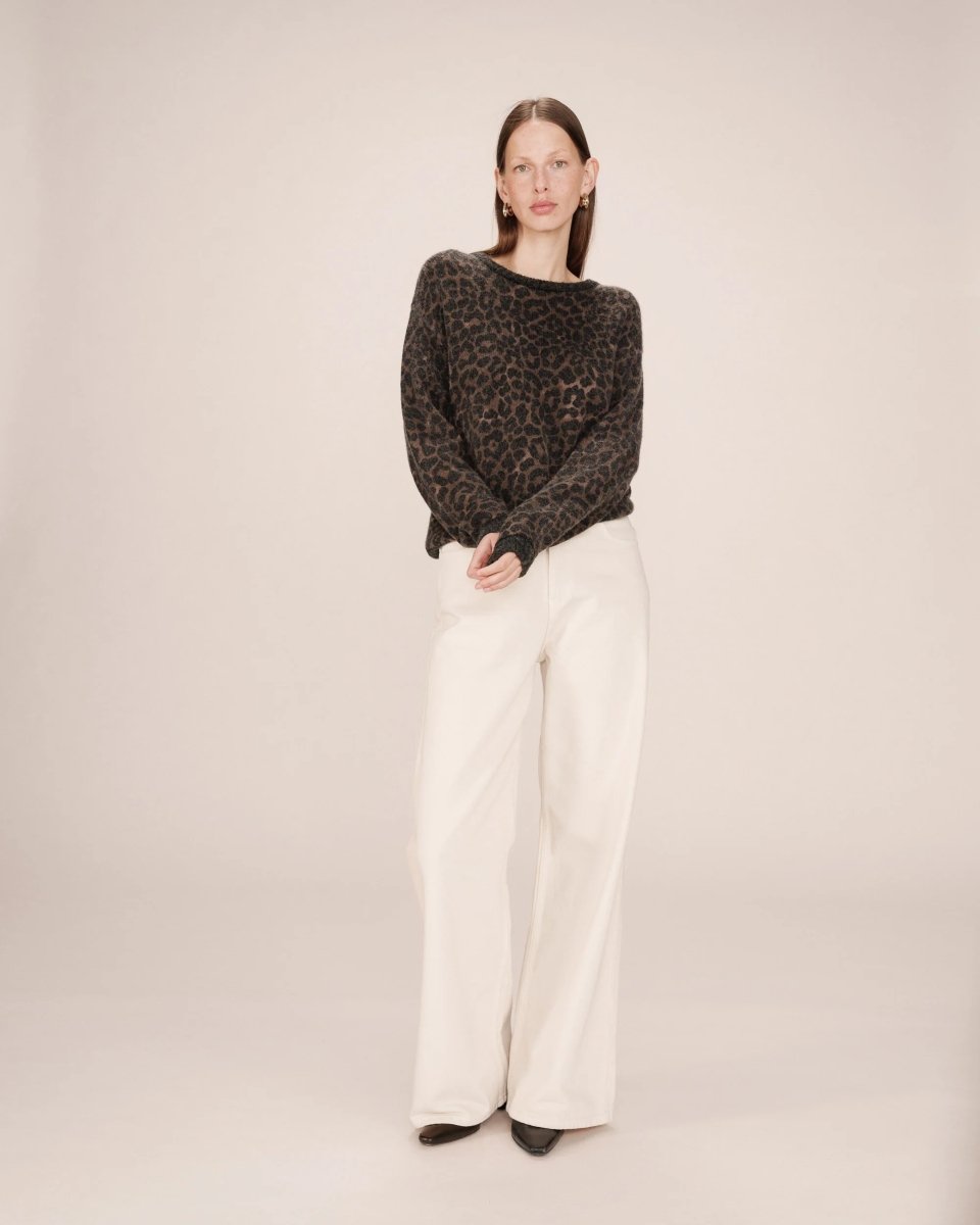 Pulls - Santigold Pull van Grace and Mila