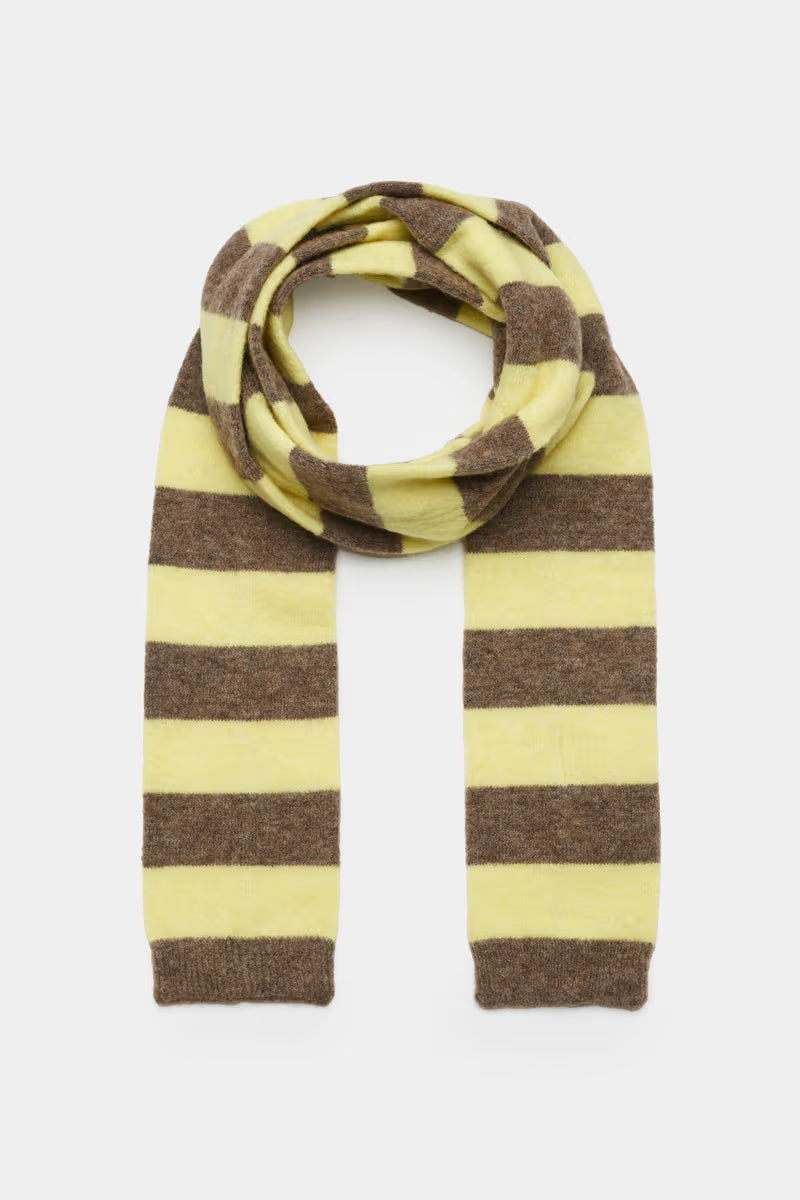 Scoison Scarf