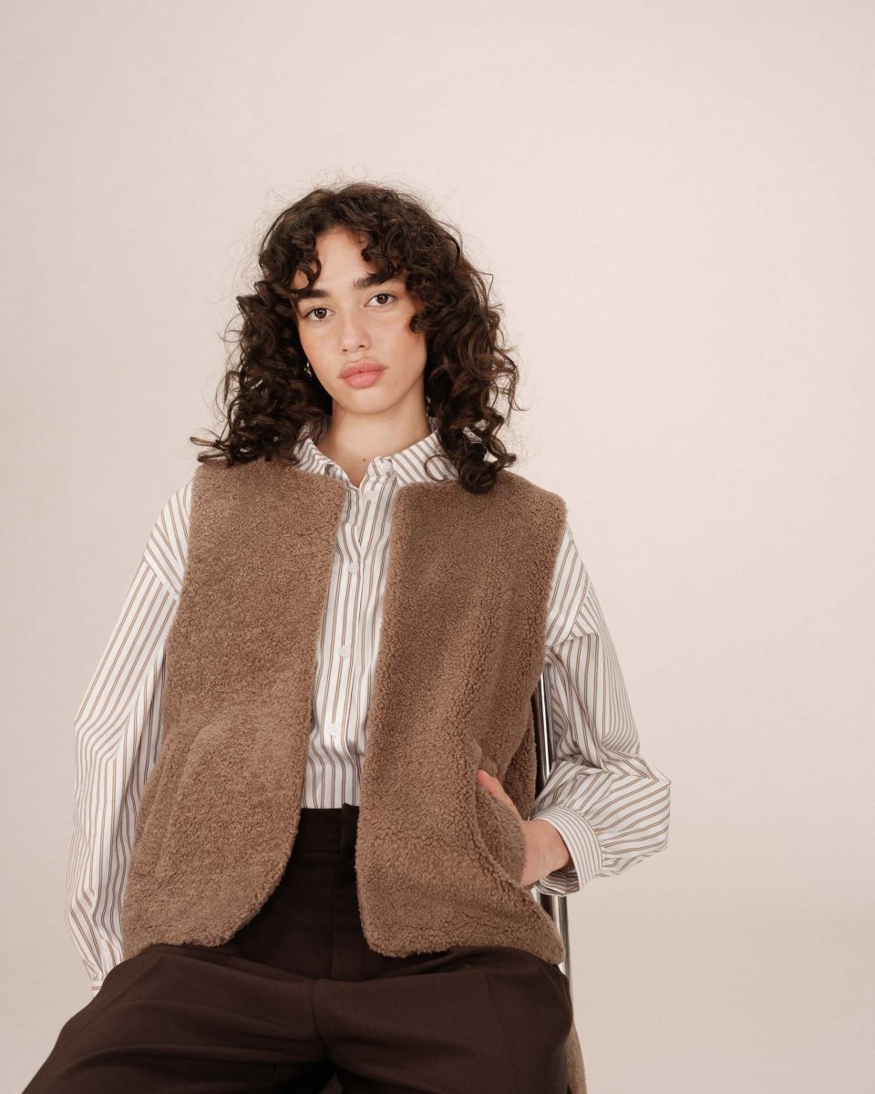 Taupe Cardigans - Sinatra Veste van Grace and Mila