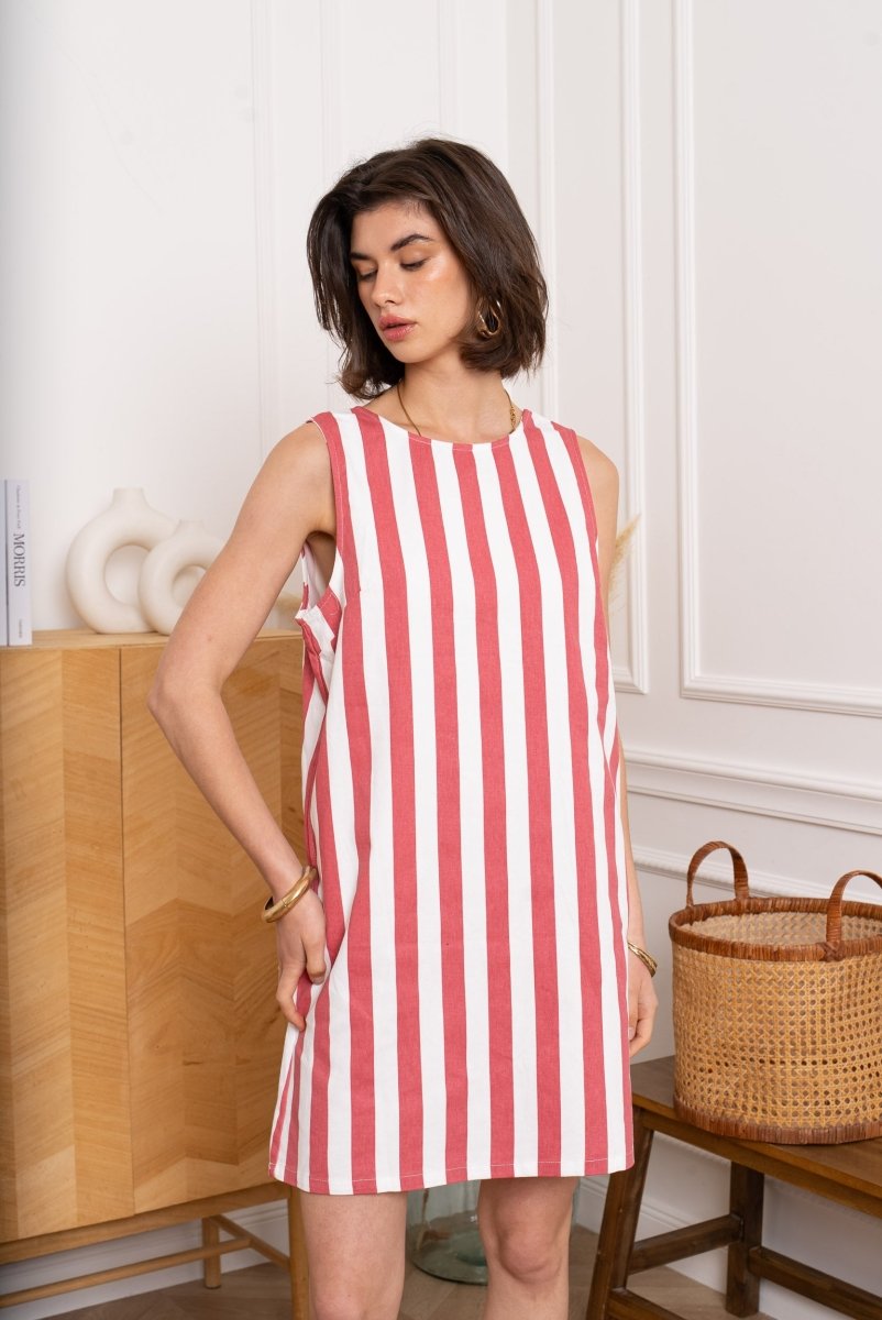 Striped open back sleeveless dress van Kilky – Jurken voor dames | Meisjes Brugge