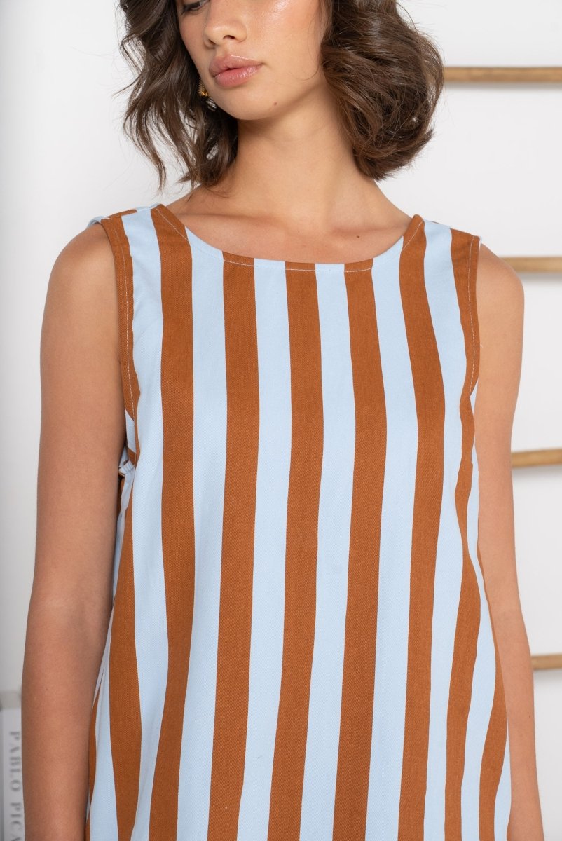 Striped open back sleeveless dress van Kilky – Jurken voor dames | Meisjes Brugge