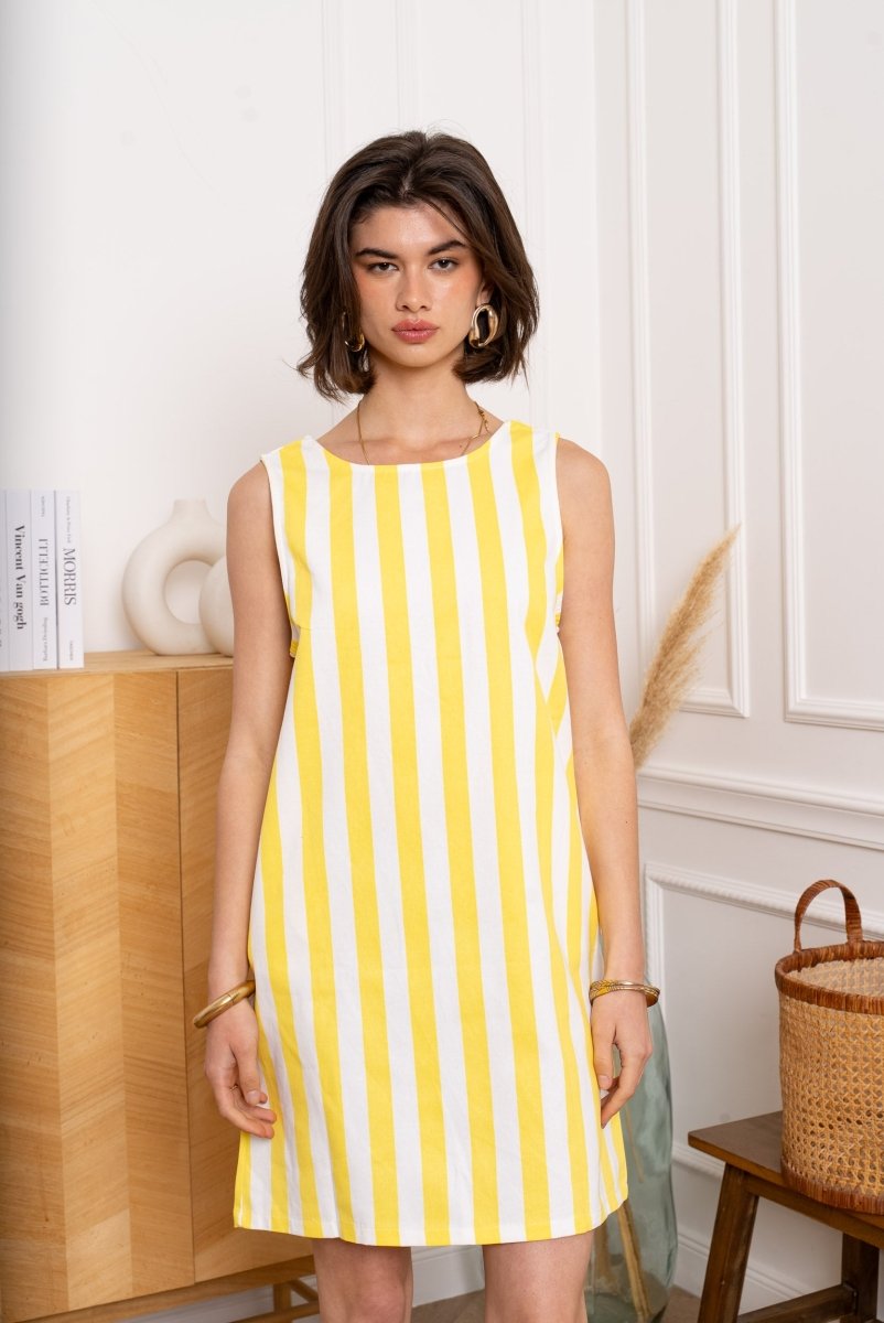 Striped open back sleeveless dress van Kilky – Jurken voor dames | Meisjes Brugge