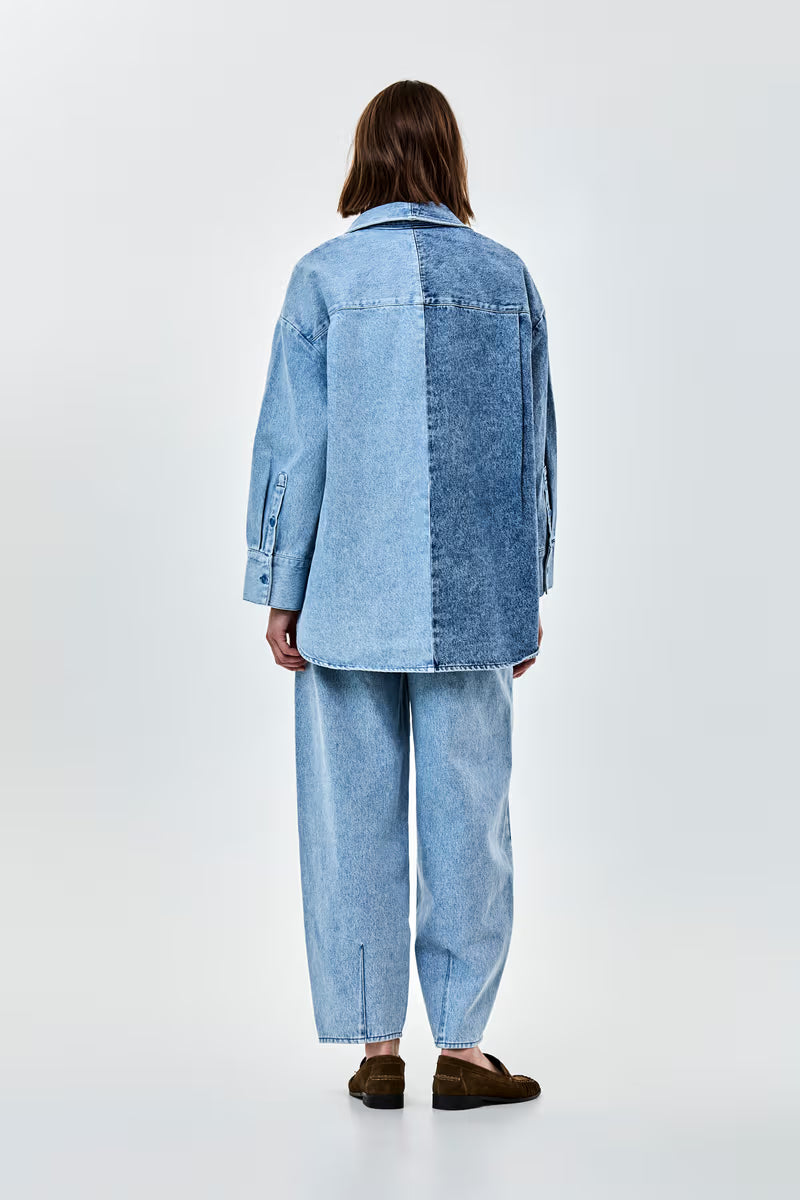 Surprised Shirt met afneembare sjaal