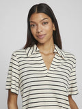 Birch BLACK BEAUTY Tops - Vialo V-Neck S/S Top van Vila