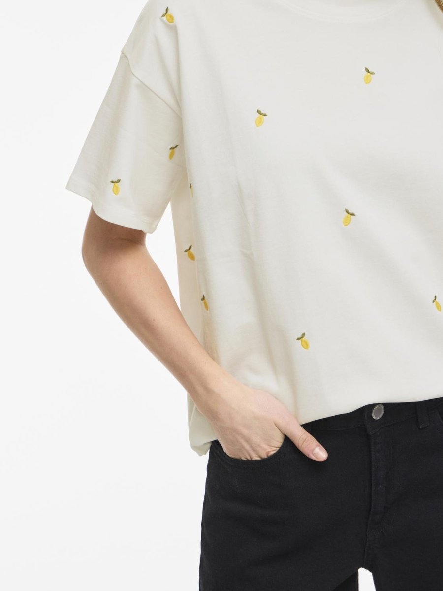 Vimonie Emb O-Neck S/S T-Shirt van Vila – T-shirts voor dames | Meisjes Brugge