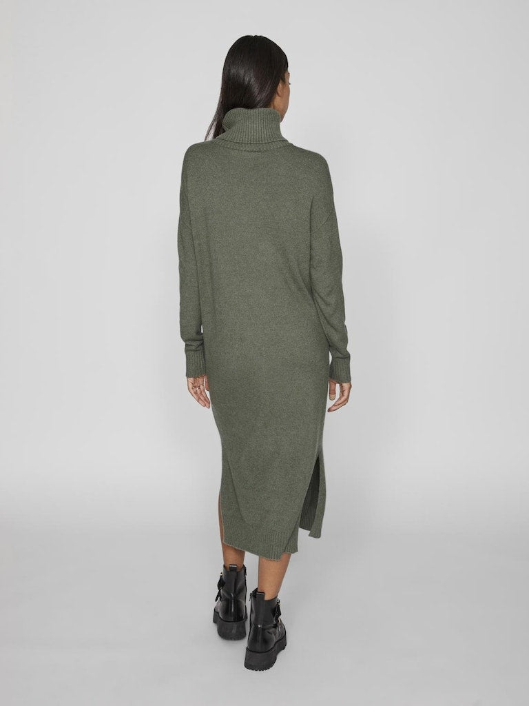 Jurken - Viril Roll Neck L/S Midi Dress Noos - AW24 van Vila